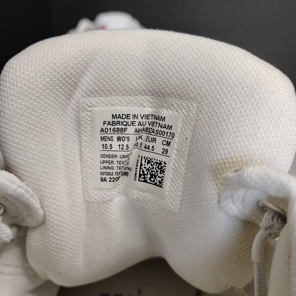 COPY- Unisex Converse Chuck Taylor All Star High Top Sneakers Sz W-12.5 M-10.5 - Picture 9 of 9